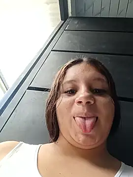 Snapshot of dirty-shell chatting on 01-13-26, 01:26 dirty-shell online show from 01-13-26, 01:26