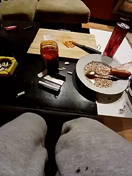 Snapshot of dear2002 chatting on 01-14-26, 01:53 dear2002 online show from 01-14-26, 01:53