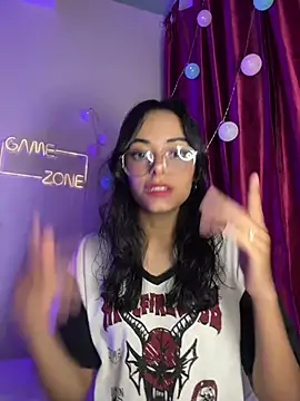 Iam Lyan  online show from 02-08-26, 10:29