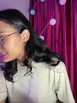 Iam Lyan  online show from 03-06-26, 09:10