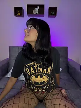 Iam Lyan  online show from 04-01-26, 07:44