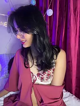 Iam Lyan  online show from 02-14-26, 10:43