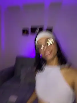 Iam Lyan  online show from 03-20-26, 08:54