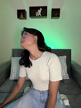 Iam Lyan  online show from 04-09-26, 06:25