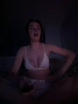 TayLovesxx online show from 07-22-26, 10:01