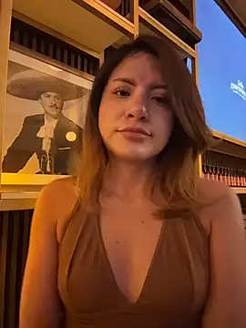 Snapshot of bombomcherry6 chatting on 03-27-26, 07:50 bombomcherry6 online show from 03-27-26, 07:50