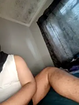 Snapshot of DrosXO chatting on 01-10-26, 02:45 DrosXO online show from 01-10-26, 02:45