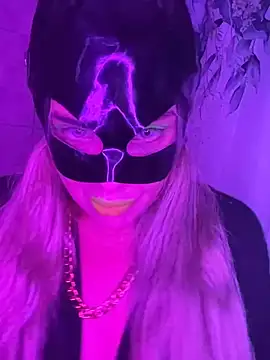 Snapshot of hexaxex chatting on 01-18-26, 12:52 hexaxex online show from 01-18-26, 12:52