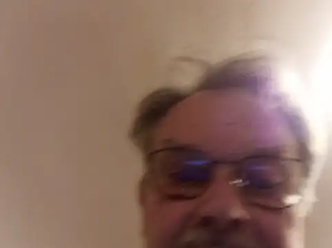 Snapshot of WildNomade chatting on 02-26-26, 07:03 WildNomade online show from 02-26-26, 07:03