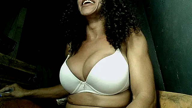 paolla23cm brasil online show from 05-14-26, 03:25