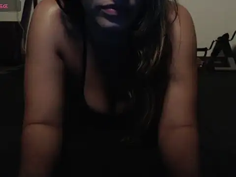 Millycamfit online show from 01-13-26, 06:39