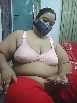 momo loves online show from 04-12-26, 06:11