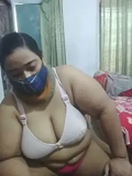 momo loves online show from 03-12-26, 06:28