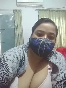 momo loves online show from 02-17-26, 04:21