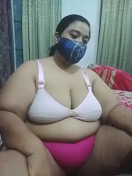 momo loves online show from 03-17-26, 06:11