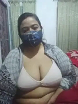 momo loves online show from 02-16-26, 04:16