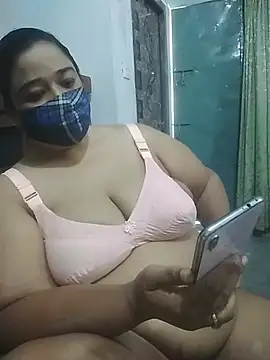 momo loves online show from 04-12-26, 03:21