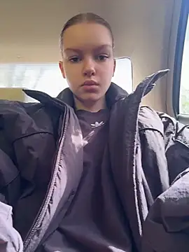 AshleyMur online show from 05-22-26, 06:55
