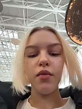 AshleyMur online show from 01-13-26, 03:32