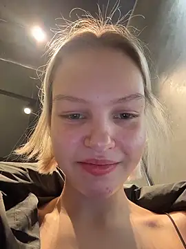 AshleyMur online show from 02-10-26, 04:33