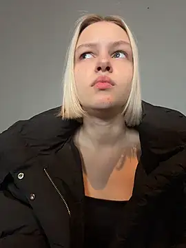 AshleyMur online show from 02-08-26, 05:27