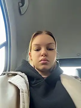 AshleyMur online show from 05-14-26, 04:53