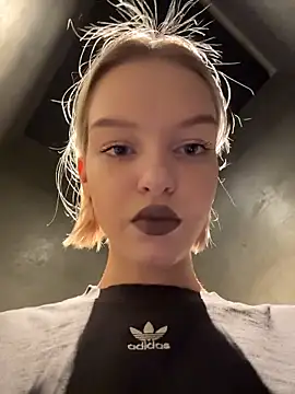 AshleyMur online show from 02-03-26, 05:05