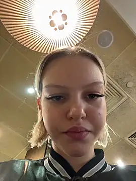 AshleyMur online show from 04-13-26, 05:00