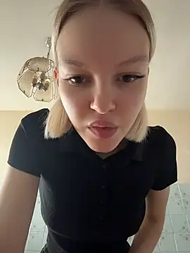 AshleyMur online show from 05-11-26, 06:04