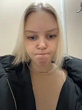 AshleyMur online show from 03-17-26, 05:43