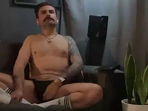 LukasMackenna online show from 06-27-26, 05:35