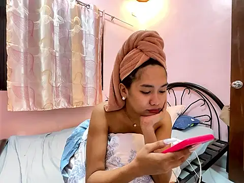 Mira Janee online show from 01-09-26, 12:01