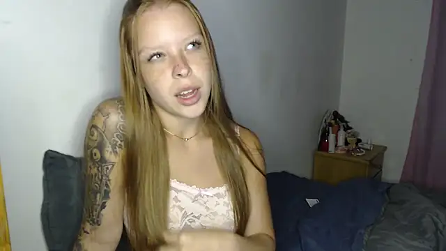 Snapshot of Piaaa3 chatting on 03-17-26, 04:48 Piaaa3 online show from 03-17-26, 04:48