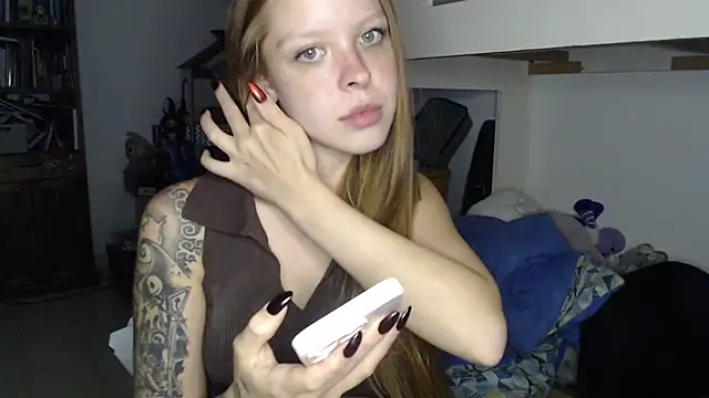 Snapshot of Piaaa3 chatting on 02-21-26, 04:36 Piaaa3 online show from 02-21-26, 04:36