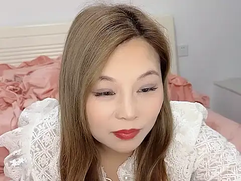 xiaoxun125 online show from 01-09-26, 12:45