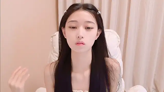 iiiiiiiiiu online show from 04-14-26, 02:27