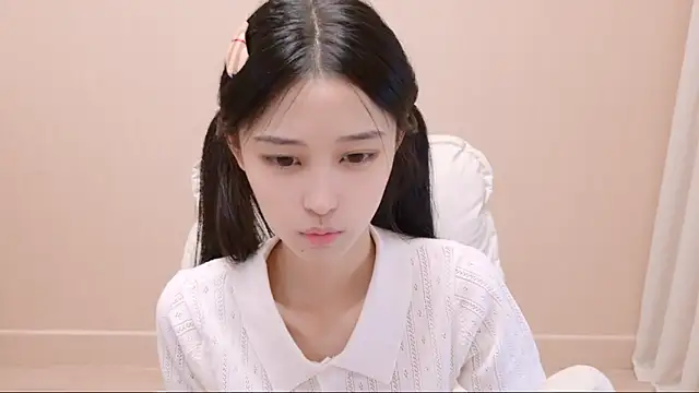 Snapshot of iiiiiiiiiu chatting on 05-11-26, 01:23 iiiiiiiiiu online show from 05-11-26, 01:23