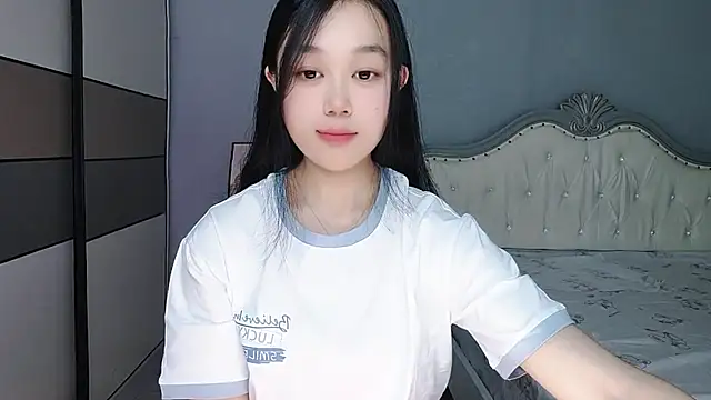 xiaowu2004 online show from 03-10-26, 02:32