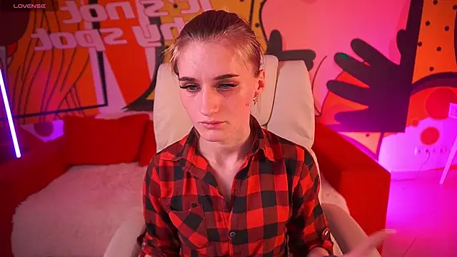 DiamondNina online show from 03-24-26, 07:58