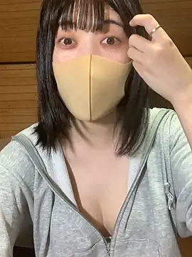 minami room online show from 04-19-26, 10:16