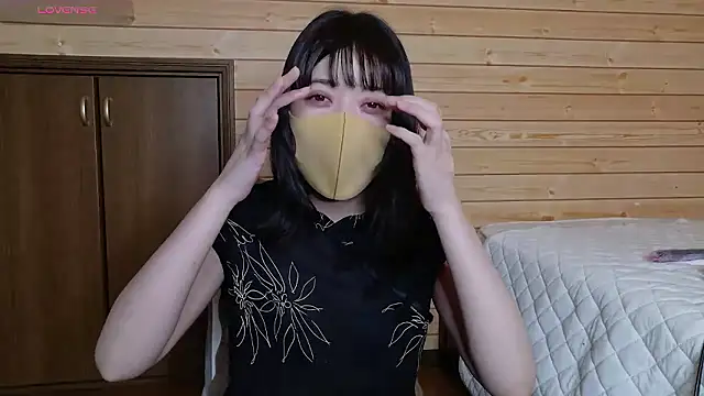 minami room online show from 06-18-26, 12:32