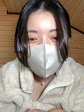 minami room online show from 01-11-26, 04:19