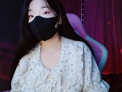 Snapshot of -Tamy- chatting on 02-24-26, 03:35 -Tamy- online show from 02-24-26, 03:35