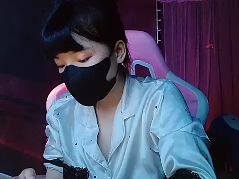 Snapshot of -Tamy- chatting on 02-28-26, 03:11 -Tamy- online show from 02-28-26, 03:11