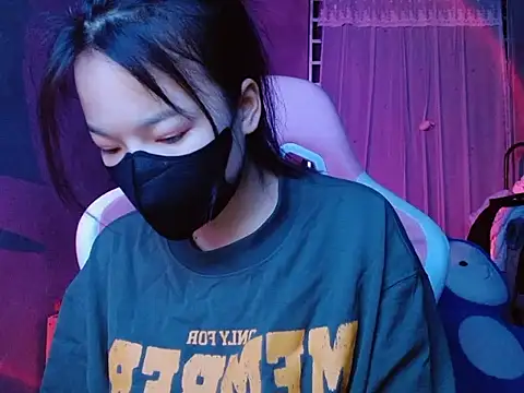 -Tamy- online show from 03-20-26, 02:40