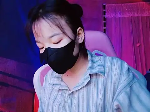 -Tamy- online show from 03-25-26, 03:22