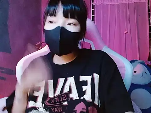 -Tamy- online show from 03-10-26, 04:33