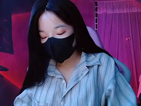 Snapshot of -Tamy- chatting on 02-16-26, 04:49 -Tamy- online show from 02-16-26, 04:49