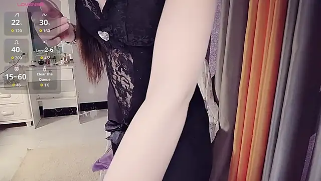 NolanMia online show from 04-01-26, 12:35