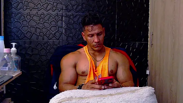 viktor herrera online show from 02-05-26, 04:14